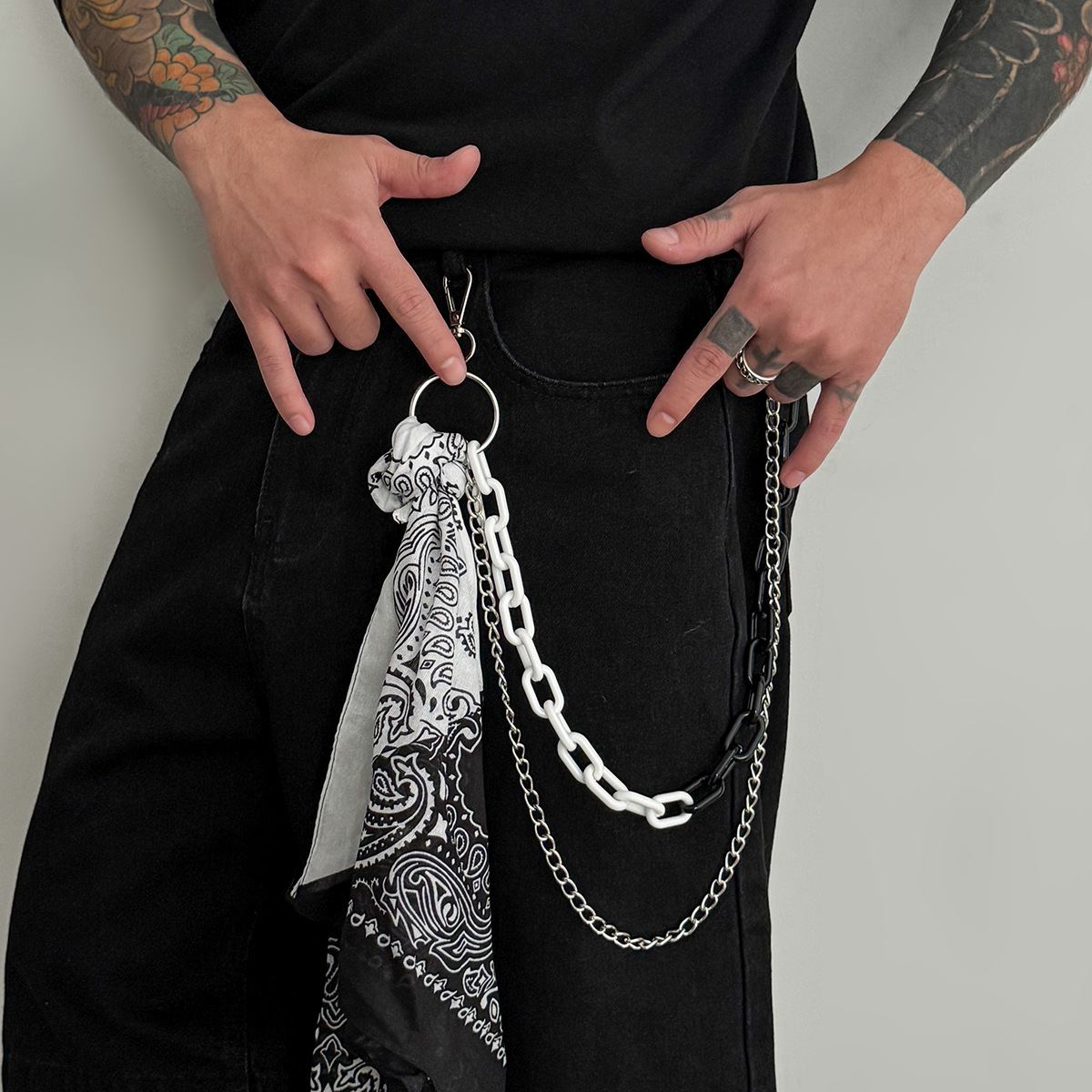 Hip Hop Chain Necklace - Paisley Bandana Layered Pants Chain Black