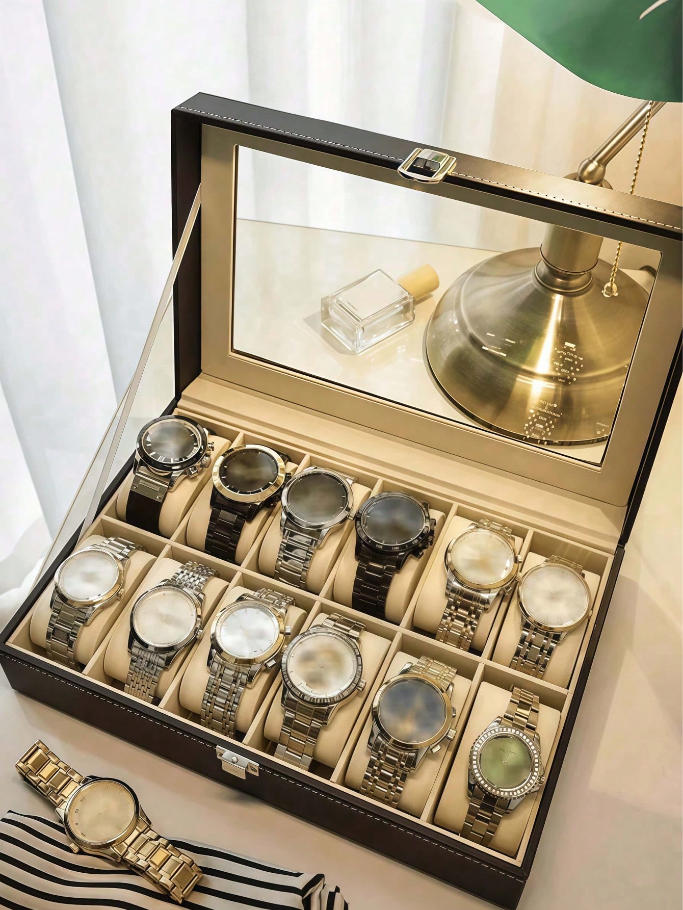 Leather Watch Box with Lock, L - Watch Display Box recension och pris