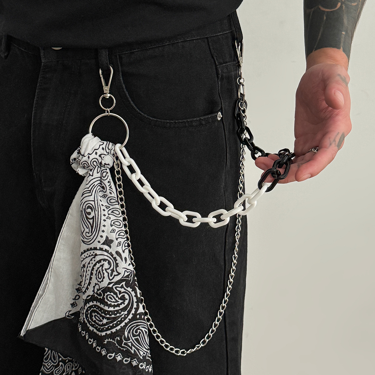 Paisley Bandana Layered Pants  - Hip Hop Chain Necklace recension och pris